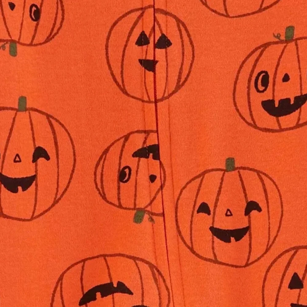 Carter’s Halloween Pumpkin Zip-Up Footed Sleep & Play Cotton Pajamas NB Newborn